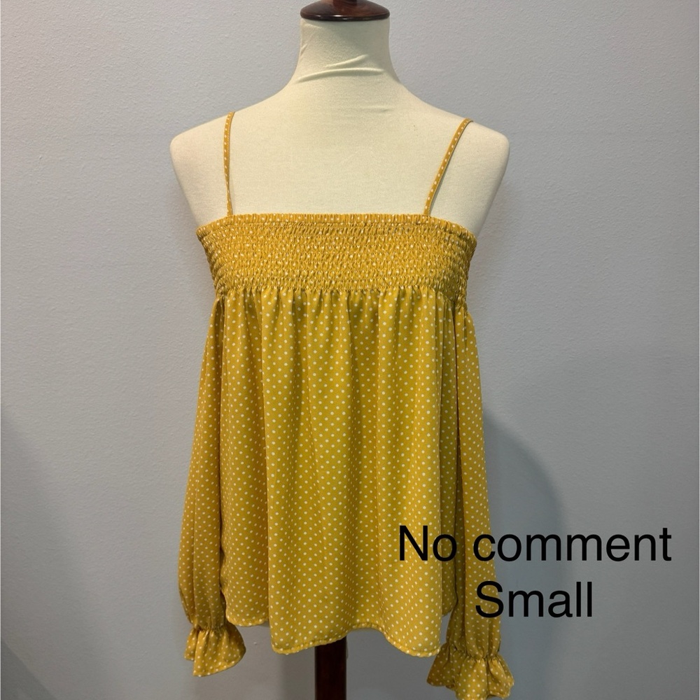 Chic Yellow Polka Dot Blouse